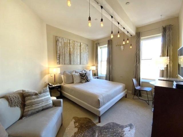 Independence Square 304, Stylish Hotel Room With Downtown Views & Great Location Aspen Exterior photo